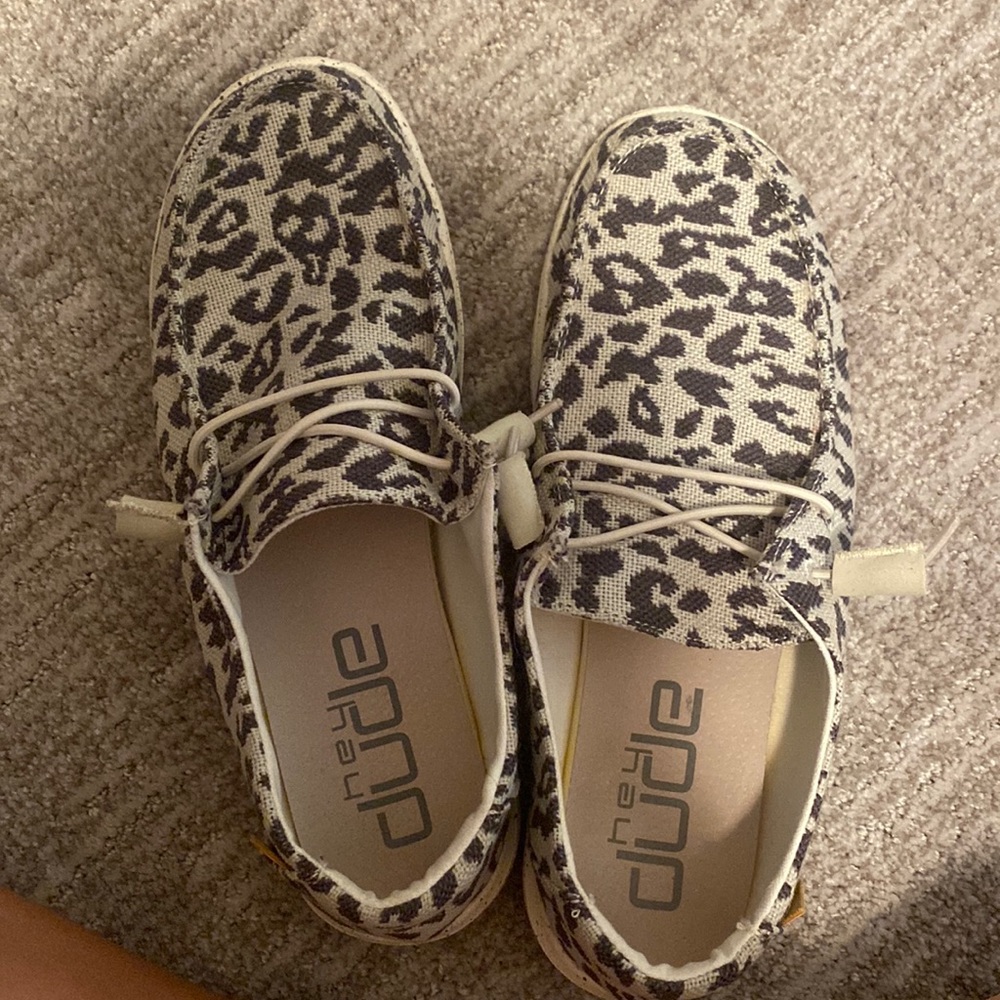Hey dude leopard print